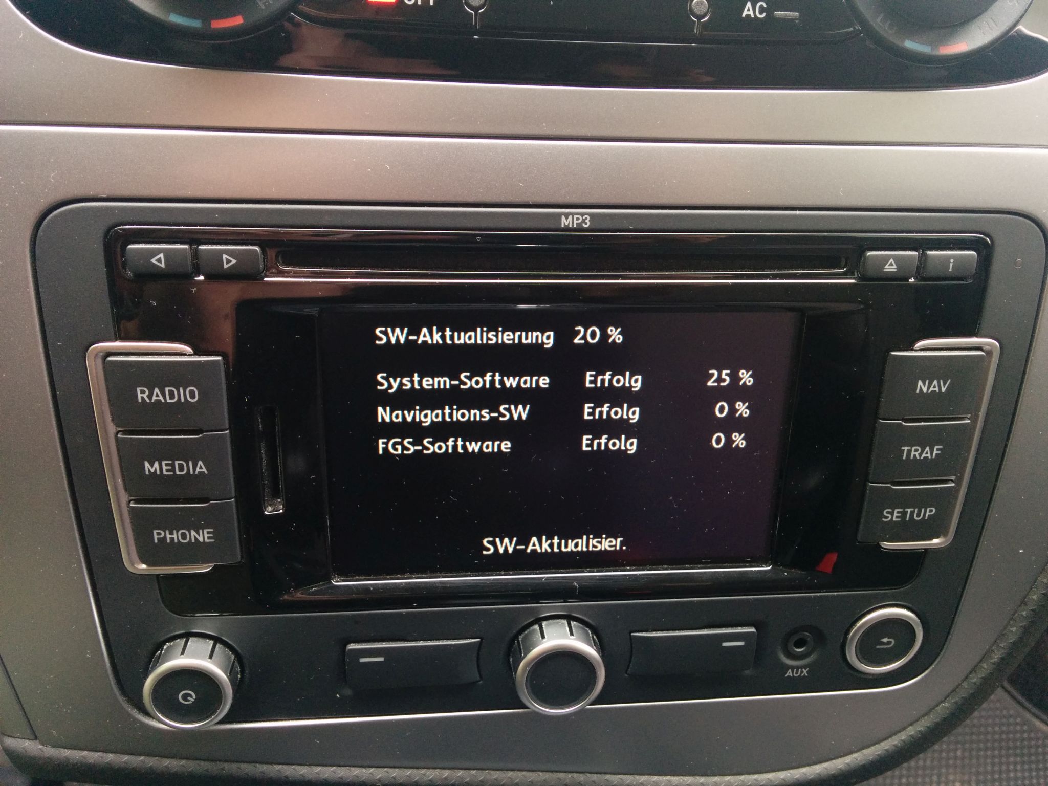 Vw Rns 310 Firmware Update Extra Quality IMG_20150510_113816
